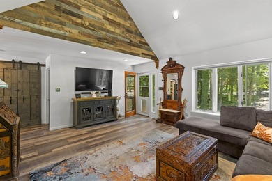 Welcome to your private coastal sanctuary! Tucked away on a - photo 4