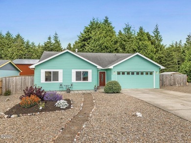 Charming newer home in such a convenient location! Close to the - photo 2