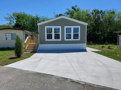 Own your own 2 bed/2 bath home! Make an appointment now to see - photo 2
