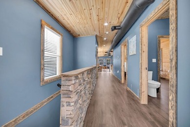Experience the perfect intersection of rugged Upstate beauty and - photo 11