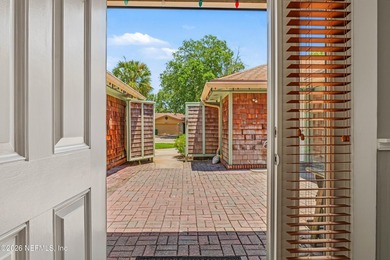 Welcome to Isle of Palms, a highly sought-after Jacksonville - photo 12
