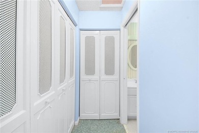 Delightful 2 Bed/ 2 Bath, close to the Main North Pool - photo 29