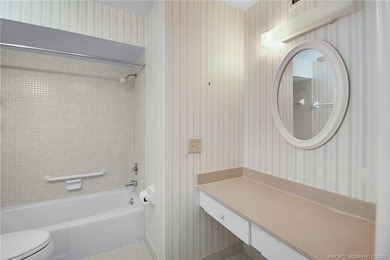 Delightful 2 Bed/ 2 Bath, close to the Main North Pool - photo 31