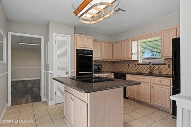 Welcome to Isle of Palms, a highly sought-after Jacksonville - photo 32