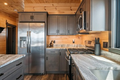 Experience mountain living at its finest in this stunning - photo 6