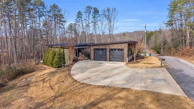 Experience the perfect intersection of rugged Upstate beauty and - photo 39
