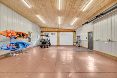 Experience the perfect intersection of rugged Upstate beauty and - photo 40