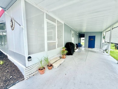 Welcome to your dream retirement home in the highly desirable - photo 3