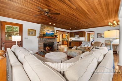 True Blowing Rock Cottage Charm on the Prestigious Blowing Rock - photo 10