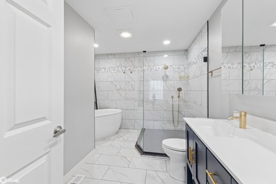 Beautiful 4-bedroom, 3-bath home located in the highly desirable - photo 18