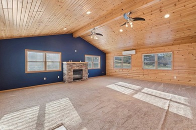Beautiful 4-bedroom, 3-bath home located in the highly desirable - photo 20
