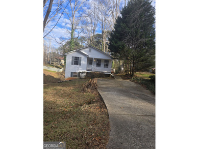 Lake Lanier Home Sale Pending in Cumming Georgia