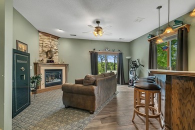 Welcome to your private retreat in The Woodlands of Livonia - photo 22