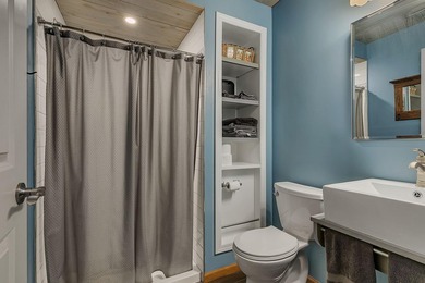 Welcome to your private retreat in The Woodlands of Livonia - photo 28