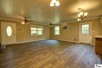 2 for 1... Looking for a homeplace with acreage, close to town - photo 32