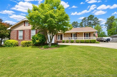 (private lake, pond, coastal) Home For Sale in Fayetteville North Carolina