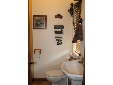 Additional listing photo 4