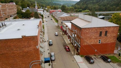 Unique Commercial and Residential Opportunity in the Heart of - photo 8