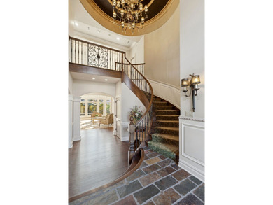 This exquisite custom beauty can be found in the gorgeous - photo 3