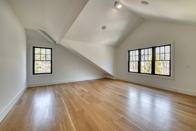 Welcome to 46 Towhee Trail, East Hampton, NY-a stunning new - photo 11