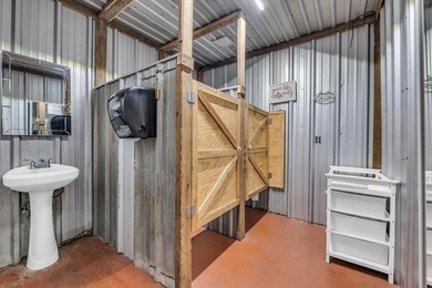 Exceptional turnkey restaurant and entertainment venue - photo 12