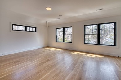 Welcome to 46 Towhee Trail, East Hampton, NY-a stunning new - photo 12