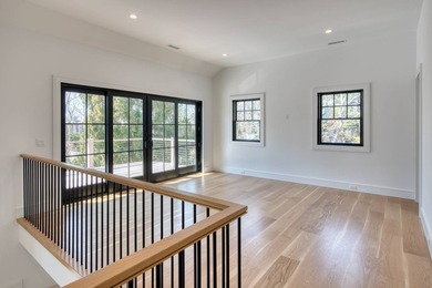 Welcome to 46 Towhee Trail, East Hampton, NY-a stunning new - photo 14