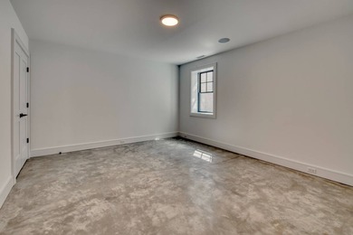 Welcome to 46 Towhee Trail, East Hampton, NY-a stunning new - photo 18