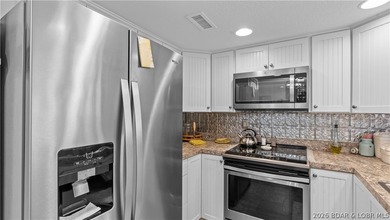 Welcome to the best condo in the complex-a rare ground-level - photo 26