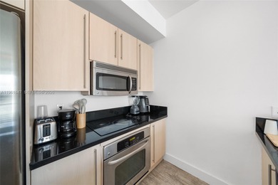 Amazing 2Bed 2Bath split floor plan with large Balcony. The