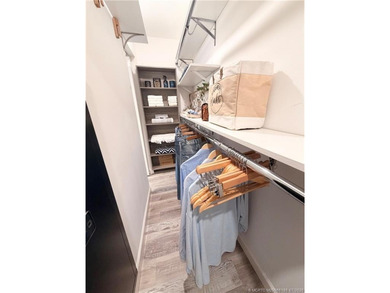 Beautifully renovated one-bedroom residence in Monterey Yacht & - photo 20