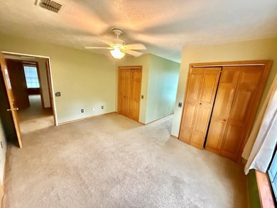 Stunning 3BR/2.5BA Two-Story Home in Hemphill, TX Prime Location - photo 31