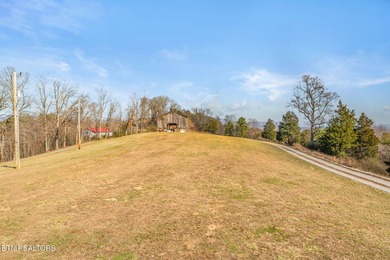 Located on top of a mountain in LaFollette, TN in close - photo 22