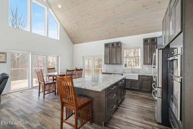 Located on top of a mountain in LaFollette, TN in close - photo 47