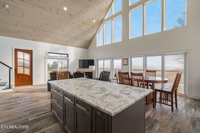 Located on top of a mountain in LaFollette, TN in close - photo 49