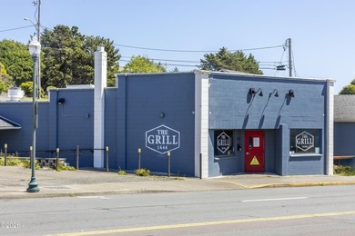Investment opportunity featuring two contiguous commercially - photo 2
