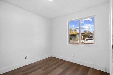 NEW ROOF WITH FULL PRICE OFFER! This beautifully updated home - photo 18