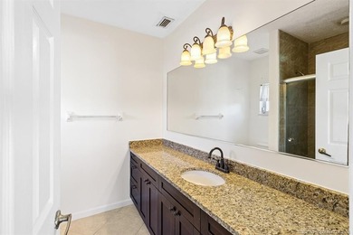 Welcome to this well-appointed two-bedroom, two-bathroom - photo 19