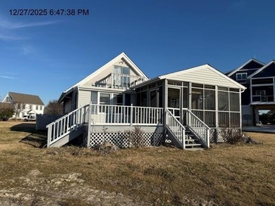 PRICE REDUCED: Schooner Bay is a gem located on a canal that - photo 1