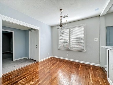 Great Opportunity - 3 Bedroom, 2 Bath Home in a Prime Central - photo 6