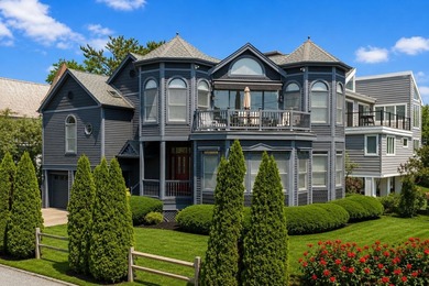 Luxury Beachfront Living! Experience the best of Cape May Point - photo 1