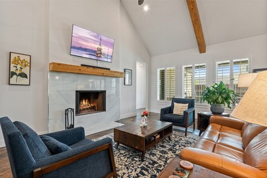 Sophisticated contemporary design and turnkey luxury come - photo 5