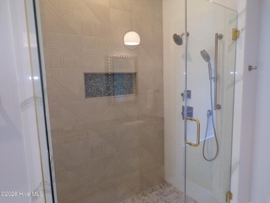 Custom Contemporary 4Bdr/2.5 Bath home in the desirable Resort - photo 22