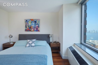 Spacious high-floor corner residence at Millennium Tower - photo 4