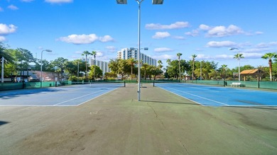$20K-$30K Gross Rental Income. HOA Covers ALL Utilities. Gulf - photo 30