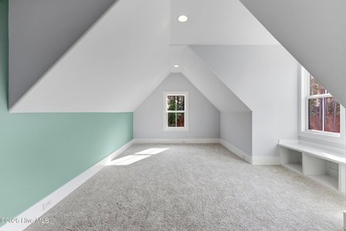Custom Contemporary 4Bdr/2.5 Bath home in the desirable Resort - photo 30