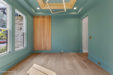 Custom Contemporary 4Bdr/2.5 Bath home in the desirable Resort - photo 31