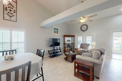 :Welcome to Gator Trace Golf & Country Club! Pride of ownership - photo 6