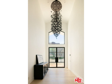 Set at the end of a quiet cul-de-sac in North Ranch Proper, this - photo 5