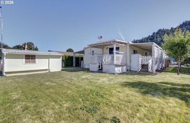 Welcome home to this 2-bedroom, 2-bath double-wide manufactured - photo 24